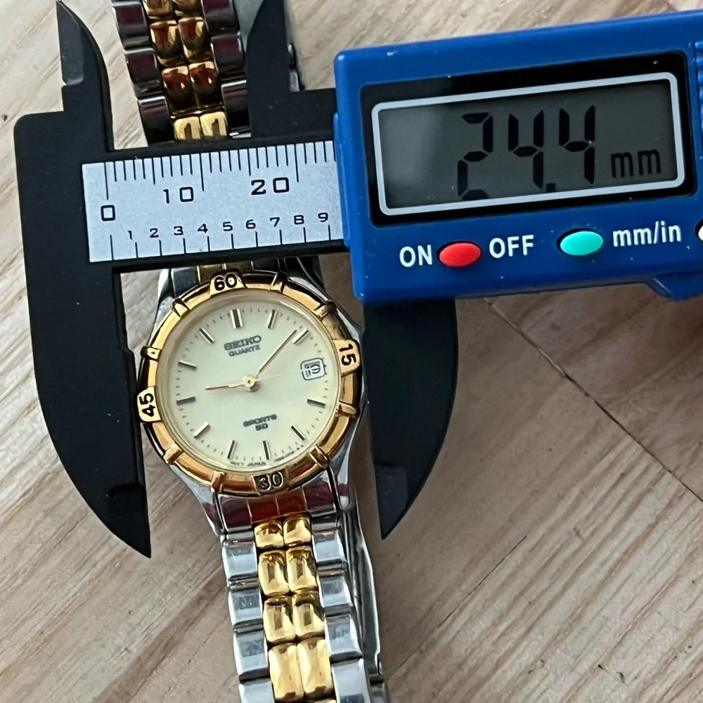 Seiko Sport 50 Ladies Watch Vintage Two-Tone Bracelet Iridescent Dial Date - Picture 15 of 16